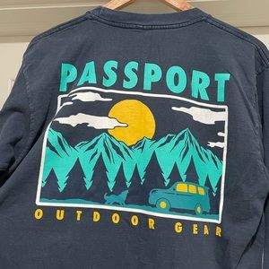 Graphic long sleeve shirt men’s